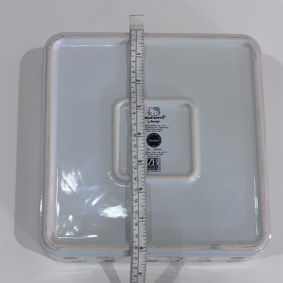 New Hello Kitty Ceramic Baking Casserole Dish Size 8x8 - Picture 4 of 7